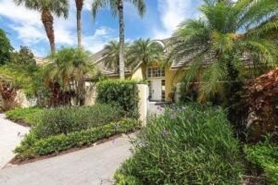 This beautifully renovated 3-bedroom Murifield townhome offers a on Palm Beach Polo and Country Club in Florida - for sale on GolfHomes.com, golf home, golf lot