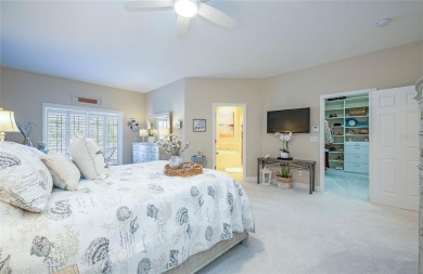 *LIVE THE FLORIDA LIFESTYLE* Nestled along the Picturesque on Pasadena Yacht and Country Club in Florida - for sale on GolfHomes.com, golf home, golf lot