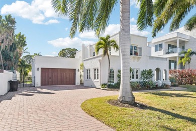 Built in 1926, 104 Palmera is the original and most on The Renaisssance Vinoy Golf Club in Florida - for sale on GolfHomes.com, golf home, golf lot
