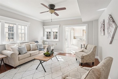 Under contract-accepting backup offers. Built in 1926, 104 on The Renaisssance Vinoy Golf Club in Florida - for sale on GolfHomes.com, golf home, golf lot