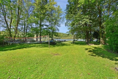 Welcome to this beautifully maintained 4-bedroom, 2-bath ranch on Mahopac Golf Club in New York - for sale on GolfHomes.com, golf home, golf lot
