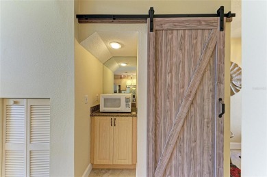 Welcome to The Preserves at Palm Aire! This beautiful 2 bedroom on Palm Aire Country Club of Sarasota in Florida - for sale on GolfHomes.com, golf home, golf lot