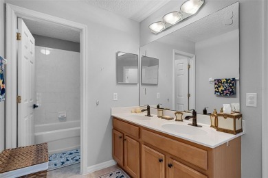 Welcome to this beautiful 5 bedroom, 2.5 bathroom, 2 car garage on Stoneybrook East Golf Club in Florida - for sale on GolfHomes.com, golf home, golf lot