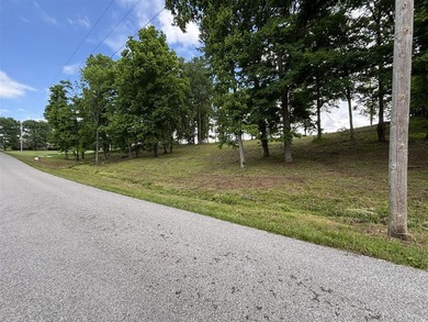 Golf Lovers here is two Beautiful Lots in Butler County in on Hidden Valley Golf Course in Kentucky - for sale on GolfHomes.com, golf home, golf lot