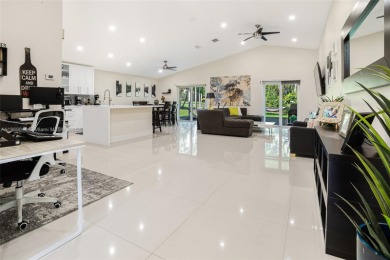 Location!! Just listed in Weston. Beautiful 2- Bedrooms on Bonaventure Country Club in Florida - for sale on GolfHomes.com, golf home, golf lot