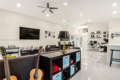 Location!! Just listed in Weston. Beautiful 2- Bedrooms on Bonaventure Country Club in Florida - for sale on GolfHomes.com, golf home, golf lot