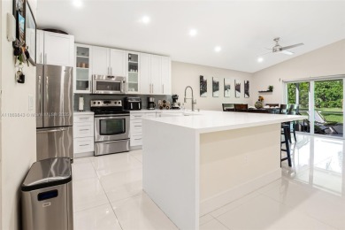 Location!! Just listed in Weston. Beautiful 2- Bedrooms on Bonaventure Country Club in Florida - for sale on GolfHomes.com, golf home, golf lot
