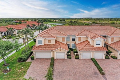 Extremely Well Maintained Coastal Decorated Home. The moment you on Sarasota National Golf Club in Florida - for sale on GolfHomes.com, golf home, golf lot