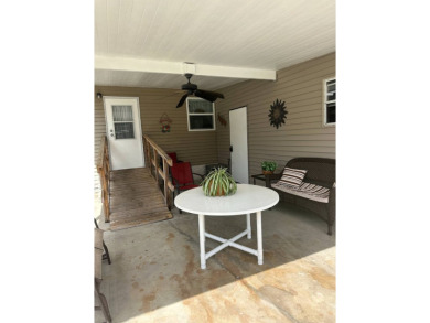Welcome to this charming and meticulously maintained 2-bedroom on Schalamar Creek Golf and Country Club in Florida - for sale on GolfHomes.com, golf home, golf lot
