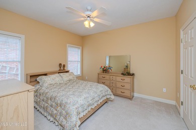 Adorable 3BR/2BA Home in Desirable Castlewoods Subdivision! on Castlewoods Golf Club in Mississippi - for sale on GolfHomes.com, golf home, golf lot