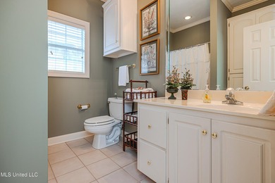 Adorable 3BR/2BA Home in Desirable Castlewoods Subdivision! on Castlewoods Golf Club in Mississippi - for sale on GolfHomes.com, golf home, golf lot