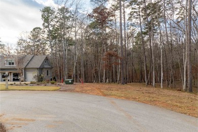 Discover an exceptional opportunity to build your dream on Reynolds Lake Oconee - The Oconee in Georgia - for sale on GolfHomes.com, golf home, golf lot