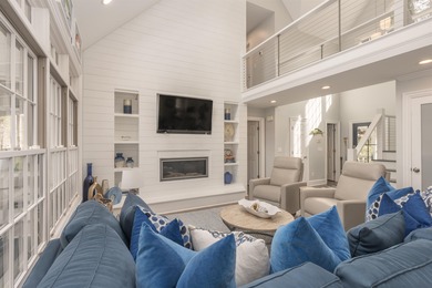 LAKEFRONT LIVING AND STUNNING VIEWS! Discover refined on Reynolds Lake Oconee - The Landing in Georgia - for sale on GolfHomes.com, golf home, golf lot