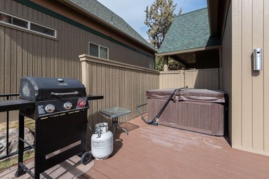 Golf-course chalet in Eagle Crest Resort offering 3 bedrooms and on Eagle Crest Golf Resort - Resort Course in Oregon - for sale on GolfHomes.com, golf home, golf lot