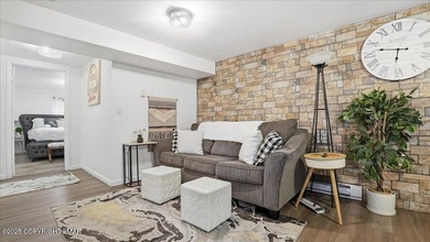 PROPERTY IS UNDER CONTRACT AND CURRENTLY ONLY ACCEPTING BACK UP on Pocono Farms Country Club in Pennsylvania - for sale on GolfHomes.com, golf home, golf lot