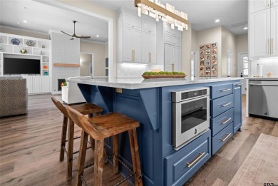 Exquisite, effortless design plus total home remodel in 2023 on Oak Hurst Golf Course in Texas - for sale on GolfHomes.com, golf home, golf lot