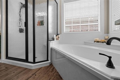 Exquisite, effortless design plus total home remodel in 2023 on Oak Hurst Golf Course in Texas - for sale on GolfHomes.com, golf home, golf lot