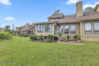 Beautifully updated and spacious END unit featuring a detached on Olde Point Golf and Country Club in North Carolina - for sale on GolfHomes.com, golf home, golf lot