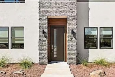 If you're into golf, sunshine, and easy Southern Utah living on Bloomington Country Club in Utah - for sale on GolfHomes.com, golf home, golf lot