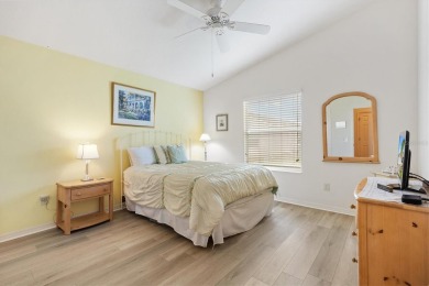 TURNKEY! MINUTES to Brownwood Paddock Square for shopping on Pennbrooke Fairways in Florida - for sale on GolfHomes.com, golf home, golf lot
