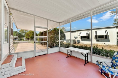 Welcome to this beautifully renovated 2-bedroom, 1.5-bath home on High Point Golf Club, Inc. in Florida - for sale on GolfHomes.com, golf home, golf lot