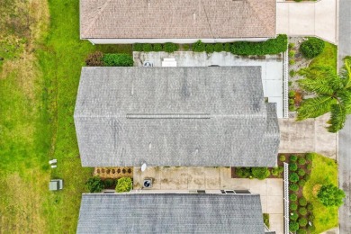 TURNKEY! MINUTES to Brownwood Paddock Square for shopping on Pennbrooke Fairways in Florida - for sale on GolfHomes.com, golf home, golf lot