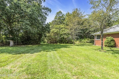 Welcome Home! Move-in ready and located on a quiet cul-de-sac on Keswick Village Golf Course in New Jersey - for sale on GolfHomes.com, golf home, golf lot