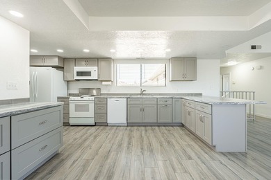 Beautiful Bloomington Hills home with scenic views and a walkout on St. George Golf Course in Utah - for sale on GolfHomes.com, golf home, golf lot