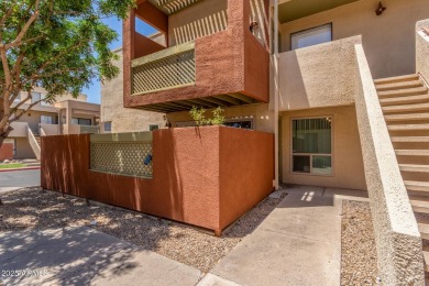 Welcome to Sunrise Condominiums in the heart of Scottsdale! This on Continental Golf Course in Arizona - for sale on GolfHomes.com, golf home, golf lot