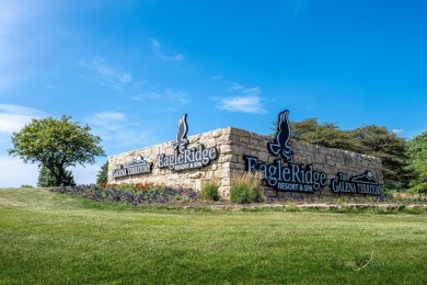 This 2 bed/ 2 bath Spring Creek golf villa is a short distance on Eagle Ridge Inn and Resort in Illinois - for sale on GolfHomes.com, golf home, golf lot