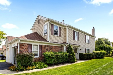 GREAT VALUE IN THIS ONE BEDROOM, 1-st FLOOR, END-UNIT CONDO IN on Fox Run Golf Links in Illinois - for sale on GolfHomes.com, golf home, golf lot