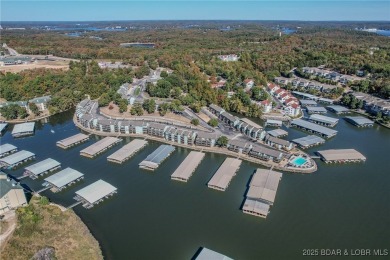 New price, motivated seller and priced to sell! Your Perfect on Seasons Ridge At Four Seasons in Missouri - for sale on GolfHomes.com, golf home, golf lot