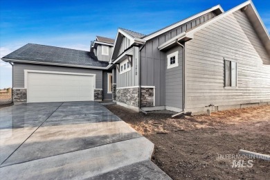 The Maple plan by Tresidio Homes is breathtaking Valor on Falcon on Falcon Crest Golf Club in Idaho - for sale on GolfHomes.com, golf home, golf lot