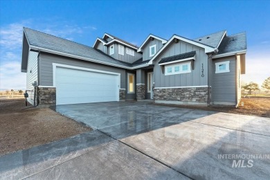 The Maple plan by Tresidio Homes is breathtaking Valor on Falcon on Falcon Crest Golf Club in Idaho - for sale on GolfHomes.com, golf home, golf lot