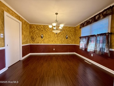 Welcome to a stunning entertainer's paradise! This beautiful on Roanoke Country Club in North Carolina - for sale on GolfHomes.com, golf home, golf lot