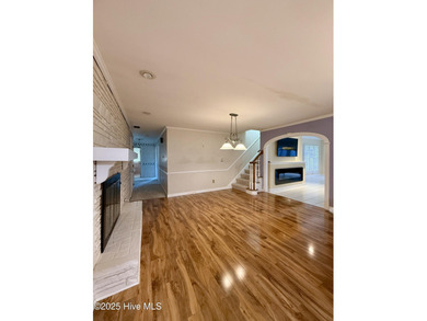 Welcome to a stunning entertainer's paradise! This beautiful on Roanoke Country Club in North Carolina - for sale on GolfHomes.com, golf home, golf lot