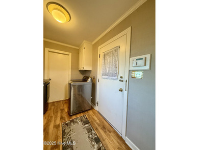 Welcome to a stunning entertainer's paradise! This beautiful on Roanoke Country Club in North Carolina - for sale on GolfHomes.com, golf home, golf lot