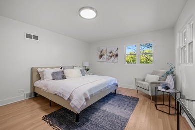 Unbelievable remodeled ranch situated on hole 15 of the Cress on Cress Creek Country Club in Illinois - for sale on GolfHomes.com, golf home, golf lot