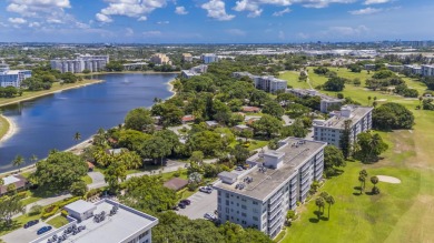 Spacious and bright 3 bedrooms 2 bathrooms condo located in the on Palm-Aire Country Club and Resort - Palms in Florida - for sale on GolfHomes.com, golf home, golf lot