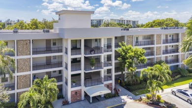 Spacious and bright 3 bedrooms 2 bathrooms condo located in the on Palm-Aire Country Club and Resort - Palms in Florida - for sale on GolfHomes.com, golf home, golf lot