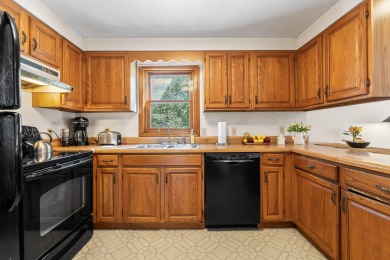 First time on the Market -ONE OWNER- PRIME Pine Hill Road on Cape Neddick Country Club in Maine - for sale on GolfHomes.com, golf home, golf lot