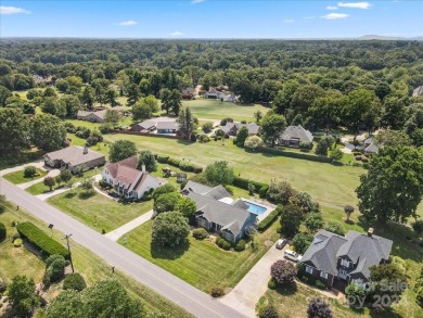 New Adjusted List Price! Gorgeous 3 Bedrooms 3 Full Baths Home on Mallard Head Country Club in North Carolina - for sale on GolfHomes.com, golf home, golf lot