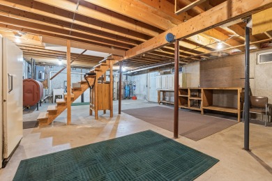 First time on the Market -ONE OWNER- PRIME Pine Hill Road on Cape Neddick Country Club in Maine - for sale on GolfHomes.com, golf home, golf lot