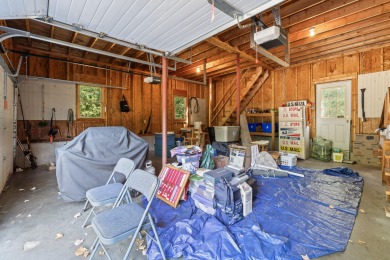 First time on the Market -ONE OWNER- PRIME Pine Hill Road on Cape Neddick Country Club in Maine - for sale on GolfHomes.com, golf home, golf lot