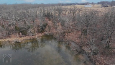 Looking to build a home with lake views?  Then look no further! on Oak Hills Country Club in Missouri - for sale on GolfHomes.com, golf home, golf lot