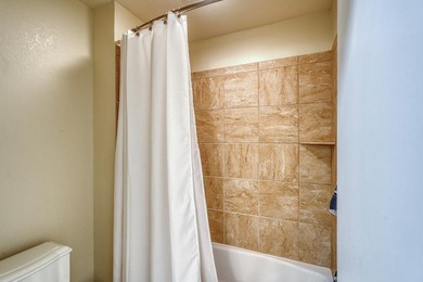 Townhome for sale in Horseshoe Bay West. Just a golf cart ride on Apple Rock Golf Course - Horseshoe Bay in Texas - for sale on GolfHomes.com, golf home, golf lot