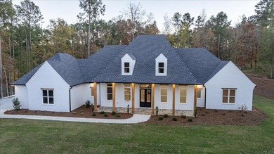 Experience a perfect blend of Luxury, comfort and breathtaking on Harbor Club Golf and Country Club in Georgia - for sale on GolfHomes.com, golf home, golf lot
