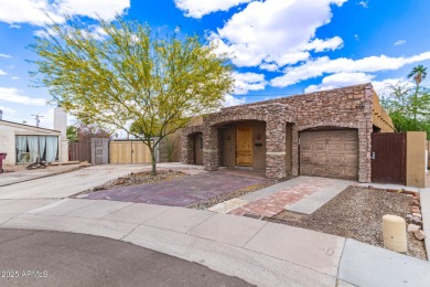 Custom 3 bedroom, 3 full bath Scottsdale home on cul-de-sac lot on AllGolf At Rio Salado in Arizona - for sale on GolfHomes.com, golf home, golf lot