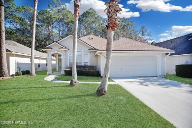 Location! Location! Lovely 3/2 home located in the Eagle Harbor on Eagle Harbor Golf Club in Florida - for sale on GolfHomes.com, golf home, golf lot