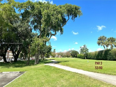 La Creme de la creme!!! Love where you live...this gorgeous on Hollybrook Golf and Tennis Club  in Florida - for sale on GolfHomes.com, golf home, golf lot